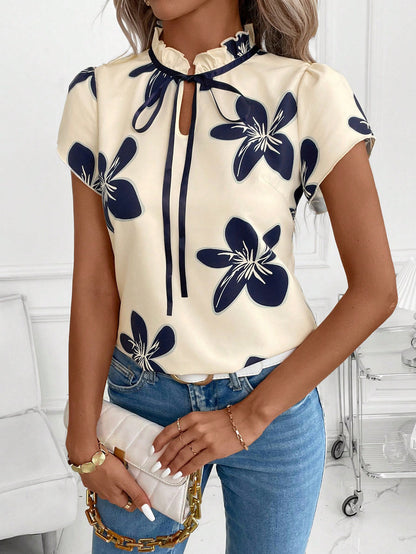 Women's Pleated V-Neck Printed Top - Short Sleeve Tie Front Blouse